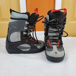 Rossignol women's snowboard boots. Size 6.